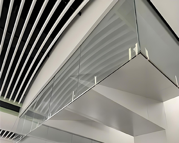 化隆玻璃化隆挡烟垂壁 化隆玻璃化隆挡烟垂壁