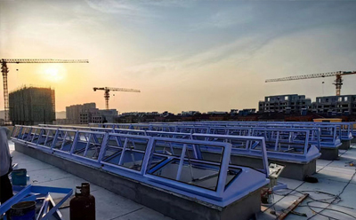 消防化隆排烟窗开启角度