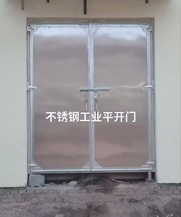 不锈钢化隆工业平开门在现代工业场景中的应用实践