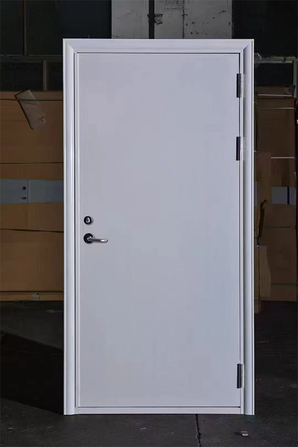 社区活动中心加装化隆防火门保障居民安全